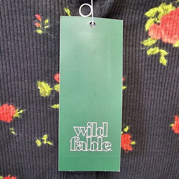 Floral Long Sleeve Cropped Top | Wild Fable | Medium - Picture 7 of 12